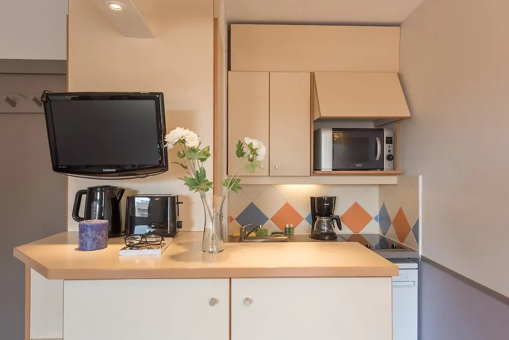 Residence Promenade Des Bains - Maeva Home Saint-Raphael  Saint-Raphael (Var)